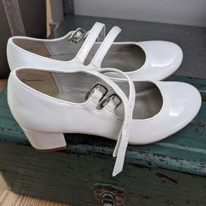 Brand new girls patent leather high heels - white